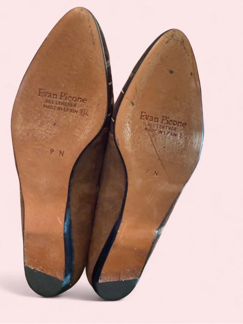 Evan Picone Brown Suede Embroidered Pointed Flats
